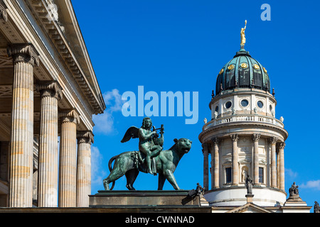 Berlin, Konzerthaus et Franzosischer Dom (Cathédrale française), Gendarmenmarkt Banque D'Images