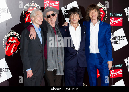 Charlie Watts, Keith Richards, Ronnie Wood et Mick Jagger, de la groupe de rock britannique, les Rolling Stones. Banque D'Images