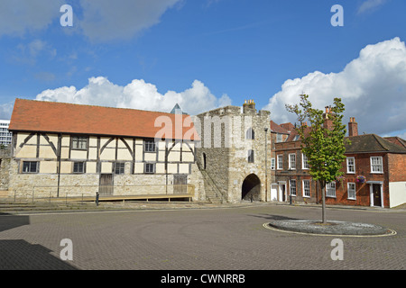 15e siècle Westgate Hall, Westgate, Vieille Ville, Southampton, Hampshire, Angleterre, Royaume-Uni Banque D'Images