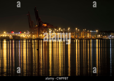 Port de Vancouver British Columbia Canada dans la nuit Banque D'Images