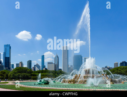 La fontaine de Buckingham en face du centre-ville ville, Grant Park, Chicago, Illinois, États-Unis Banque D'Images