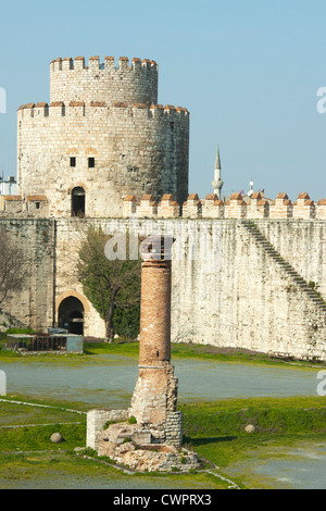 La Turquie, Istanbul, Yedikule, die 'Burg der Sieben Türme', liegt direkt an der Theodosianischen Landmauer Banque D'Images