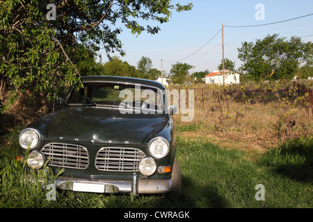 Volvo 112 Vintage voiture dans le sud de la France Banque D'Images