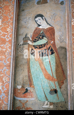 Art islamique fresque représentant une femme. Dynastie Timouride. 15e et 16e siècles. Le Palais de Ali Qapu. Portique de réception. Isfahan. Banque D'Images