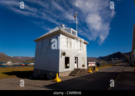 Maison ancienne dans la campagne de l'Islande, région Westfjords, Europe Banque D'Images