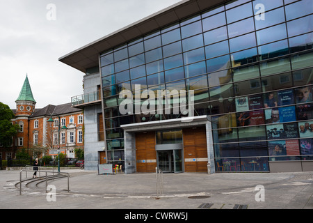 Cork Opera House et Crawford Art Gallery, Cork City, Co Cork, Irlande. Banque D'Images