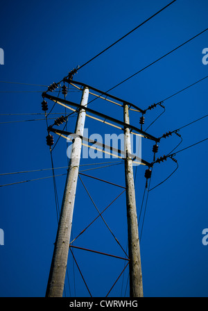 Pylône de l'électricité en bois Banque D'Images