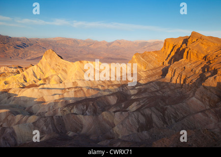 Le lever du soleil sur la vallée de la mort à Zabriski Point, California USA Banque D'Images