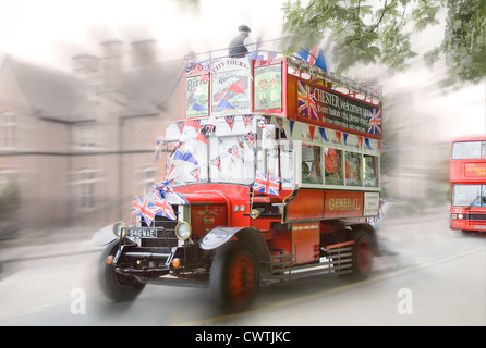 Patrimoine Chester Cheshire England uk bus Banque D'Images