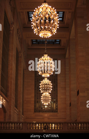 Lustres des Grand Central Station, New York City, USA Banque D'Images