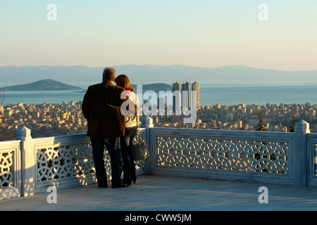 La Turquie, Istanbul, Kücük Camlica, Kücük Köskü Camlica, Blick über die Stadt zu den Prinzeninseln Banque D'Images