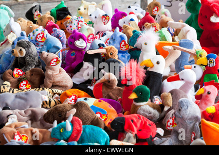 Pile de Beanie Baby soft toys Banque D'Images