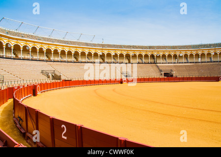 Les arènes de la Plaza de Toros de la Maestranza à Séville, Espagne Banque D'Images