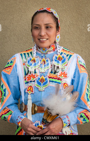 Native American danseuse au Festival annuel de Lewis et Clark à Great Falls au Montana Banque D'Images