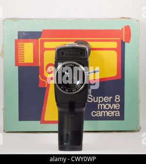 Super 8mm caméra ciné avec un objectif zoom x2 Banque D'Images