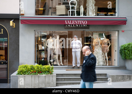 La Turquie, Istanbul, Abdi Ipekci Caddesi, Nisantasi, Modehaus Valentino Banque D'Images