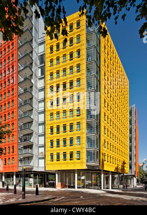 Central Saint Giles est un développement à usage mixte dans le centre de Londres conçu par l'architecte italien Renzo Piano Banque D'Images