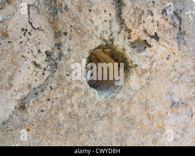 Montant de l'encoche dans le linteau pour à la temples de Ggantija près de Xagha, île de Gozo, près de Malte, mer Méditerranée Banque D'Images