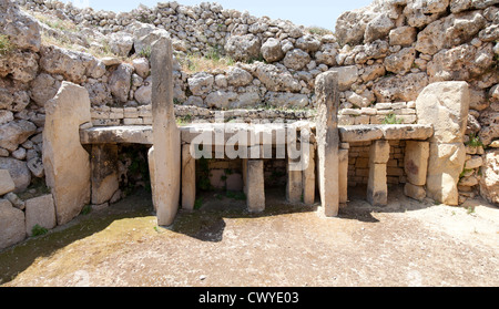 Autel dans le Temple du Sud à l'Xagha temples de Ggantija, près de l'île de Gozo, près de Malte, mer Méditerranée Banque D'Images