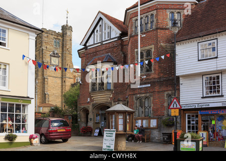 Les bâtiments historiques et l'église dans la ville de Cranbrook Wealden Kent Kent Angleterre Royaume-uni Grande-Bretagne Banque D'Images