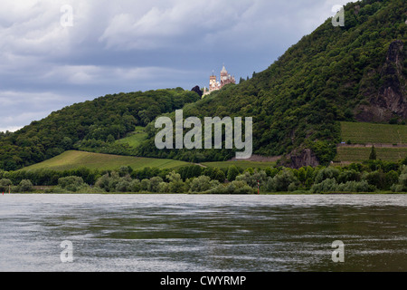 Château Drachenburg au plus haut Rhin Drachenfels près de Bonn, Allemagne Banque D'Images