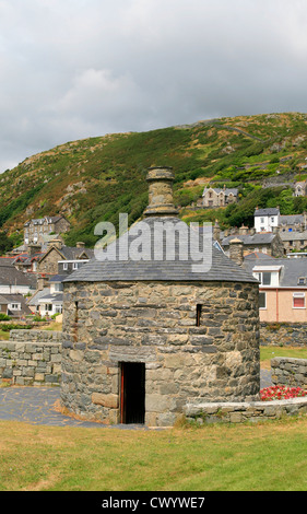 La maison ronde l'ancienne écluse jusqu'Barmouth Gwynedd au Pays de Galles UK Banque D'Images