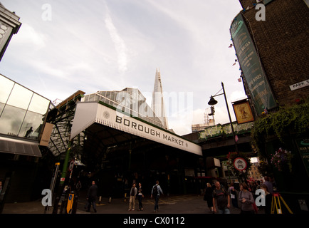 Borough Market est le plus célèbre marché alimentaire, niché au coeur de SE1. Banque D'Images