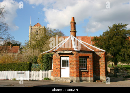 Turnpike Toll House et Abbaye de Dorchester on Thames Oxfordshire England UK Banque D'Images