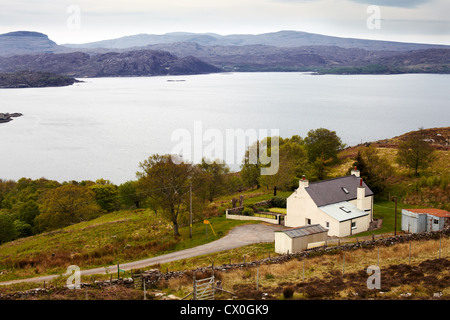 En regardant vers le sud sur le loch vers diabaig rubha na h-airde diabaig inférieur, en Écosse. Banque D'Images