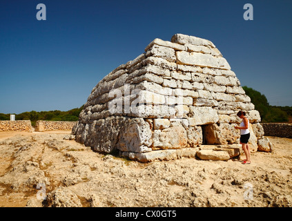 Naveta des Tudons, Minorque. Banque D'Images