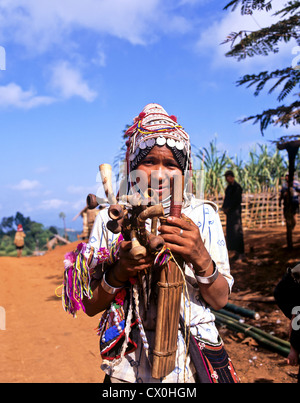 8112. La tribu Akha, fille de la Thaïlande du Nord Banque D'Images