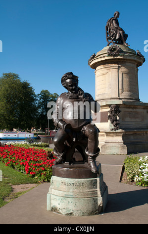 Statue de Falstaff, Gower Memorial, Stratford-upon-Avon, Warwickshire UK Banque D'Images