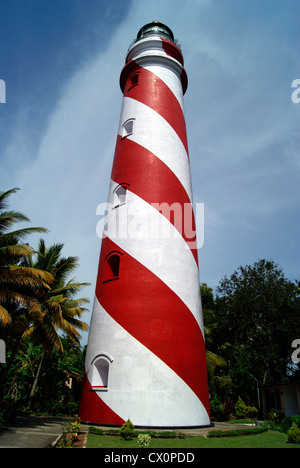 Phare dans Thangassery Beach 144 pieds de grand phare construit par les Anglais en Inde et la plus haute tour de Kerala Light House Banque D'Images