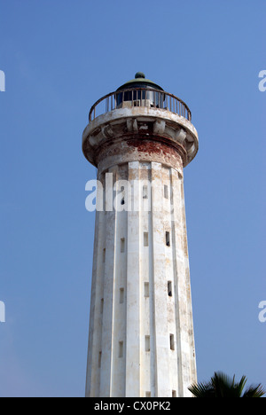 19e siècle de lumière Chambre à Pondicherry Puducherry construit par l'anglais dans l'Inde en 1836.unique de l'architecture ancienne tour ronde Banque D'Images