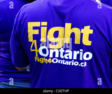 Service Employees International Union des manifestants lors du Défilé de la Fête du travail annuel de Toronto Banque D'Images