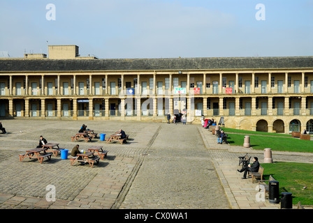 Vue globale de Halifax Piece Hall. Banque D'Images