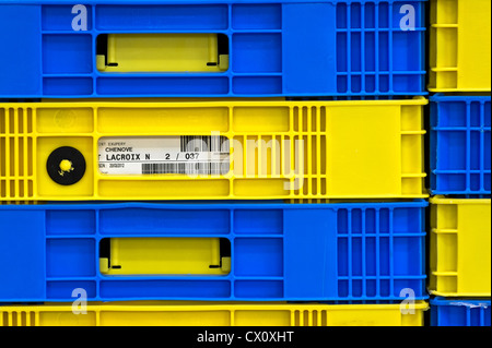 Stockés dans un entrepôt d'emballage Banque D'Images