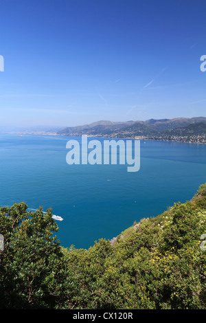 Vue aérienne du Golfe de Gênes, ligurie, italie - composition verticale Banque D'Images