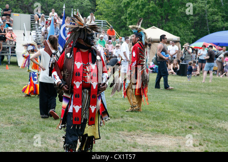 Les Premières Nations, le 36e Festival annuel de la culture autochtone Odawa et pow-wow traditionnel du Canada Ottawa, le 26 mai 2012 Banque D'Images