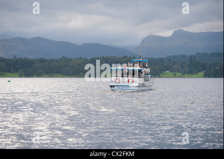 Croisière sur Windermere Banque D'Images