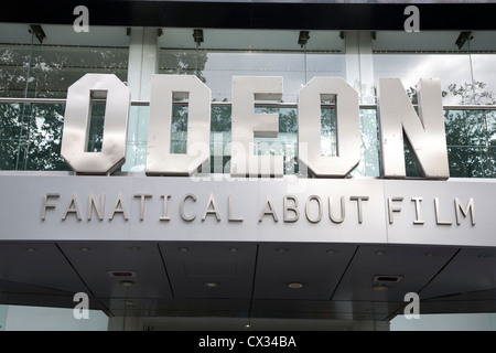 Cinéma Odeon Leicester Square, Londres, Angleterre, Royaume-Uni ; Banque D'Images