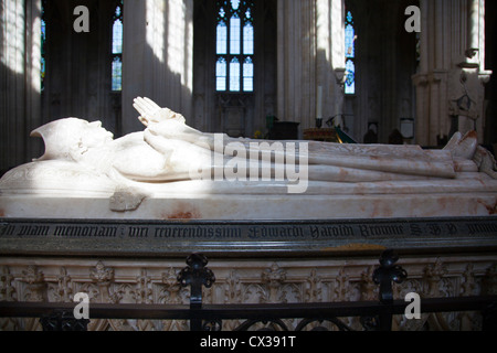 Tombeau de l'évêque Edward Harold Browne dans la cathédrale de Winchester - Hampshire UK Banque D'Images