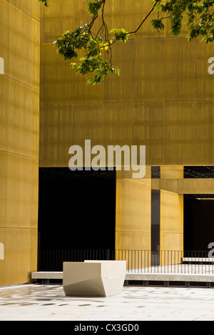 Plate-forme pour les arts et la créativité, Guimaraes, Portugal. Pitágoras au Brésil architecte Arquitectos, 2012. Banque D'Images