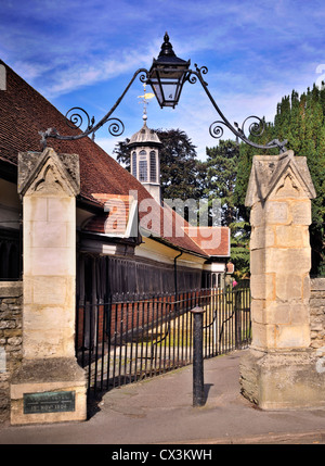 La porte d'hospices à Abingdon, Oxfordshire, UK Banque D'Images