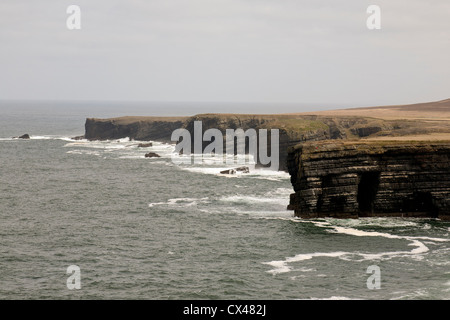 La péninsule de Loop Head est situé sur la côte ouest de l'Irlande entouré par l'océan Atlantique et la rivière Shannon Banque D'Images