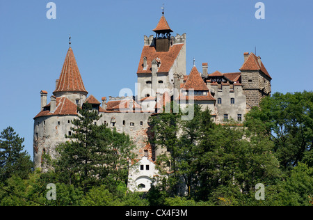 Le Château de Bran, un château dans les Carpates en Roumanie Banque D'Images