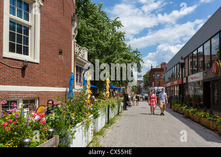 Bar sur Winthrop Street dans le centre-ville de Cambridge, Boston, Massachusetts, USA Banque D'Images