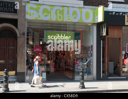 La carte de vœux Scribbler shop sur Kings Road, Chelsea, London, SW3, au Royaume-Uni. Banque D'Images