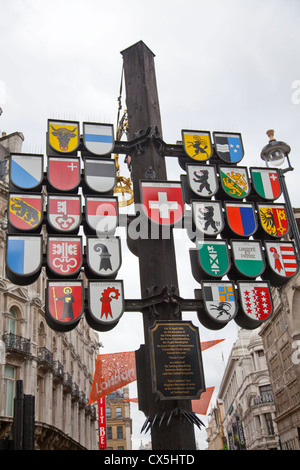 Arbre généalogique cantonales suisses à Leicester Square - Londres - Royaume-Uni Banque D'Images
