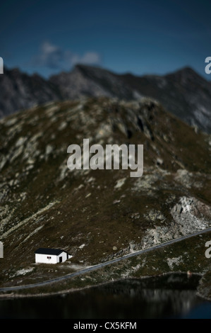 Paysage de montagne. Vallée de la Maggia, Suisse Banque D'Images